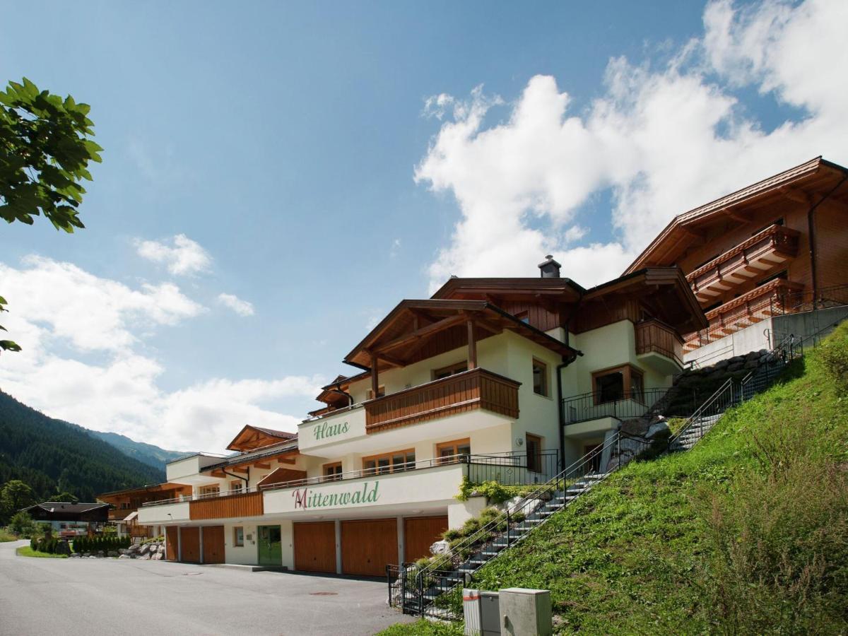 Chalet Apartment In Saalbach-Hinterglemm Eksteriør billede
